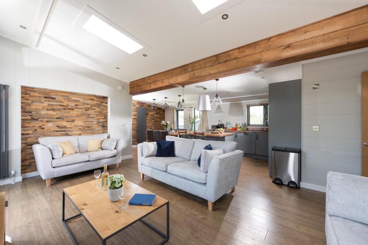 Primrose Lodge, 25 Roadford Lake Lodges Lifton المظهر الخارجي الصورة