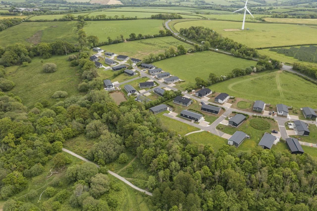 Primrose Lodge, 25 Roadford Lake Lodges Lifton المظهر الخارجي الصورة