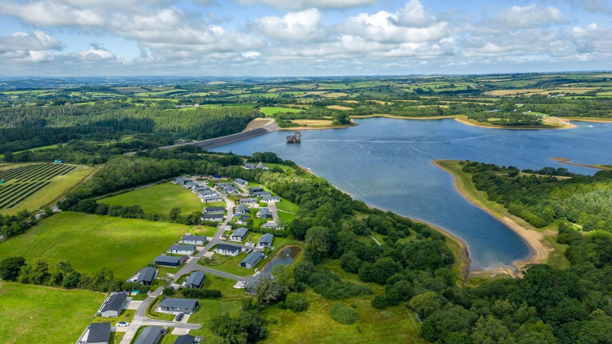 Primrose Lodge, 25 Roadford Lake Lodges Lifton المظهر الخارجي الصورة